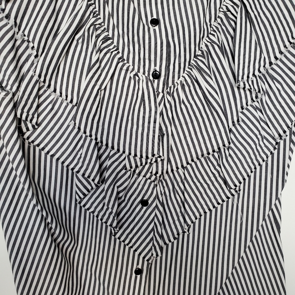ZARA Grey/White Stripe Ruffled Shirt - Picture 5 of 9